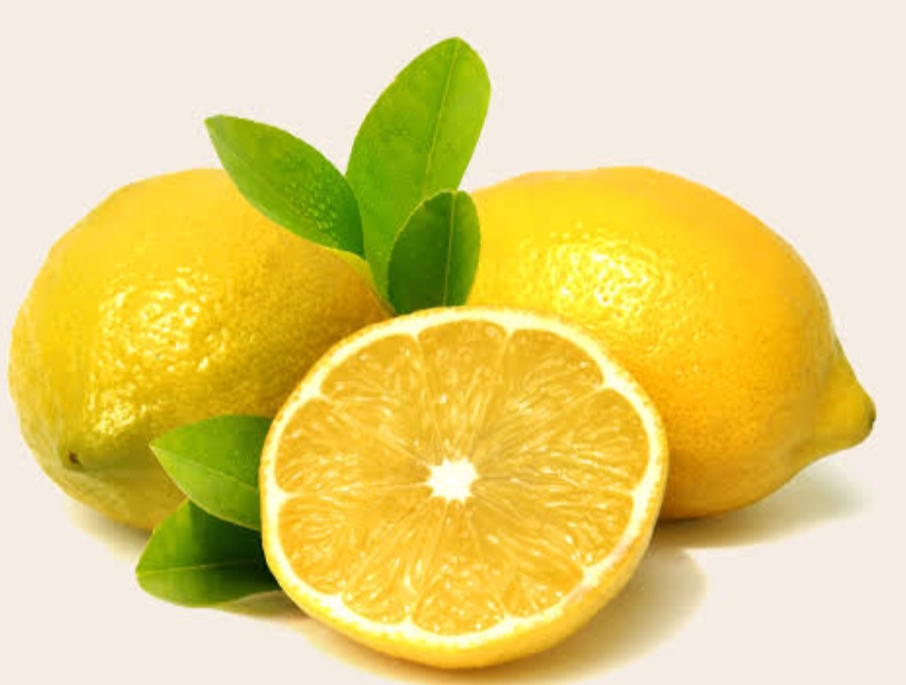 ചെറുനാരങ്ങയ്ക്ക് പൊള്ളുന്ന വില